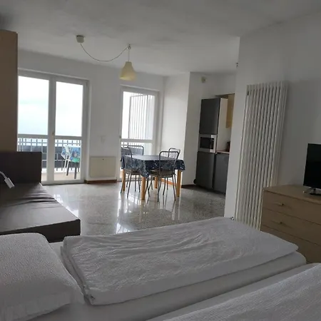 Casa Lampone Due * Τρέντο